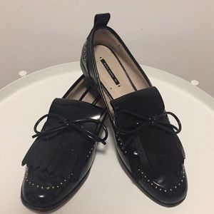 Zara Kiltie Bow and Pearl Loafers. Worn twice!